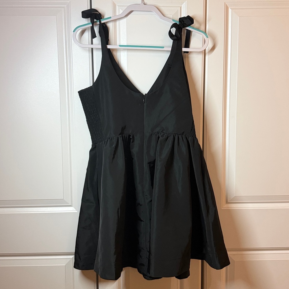 Old Navy Black Sleeveless Dress (LP) - Picture 2 of 3